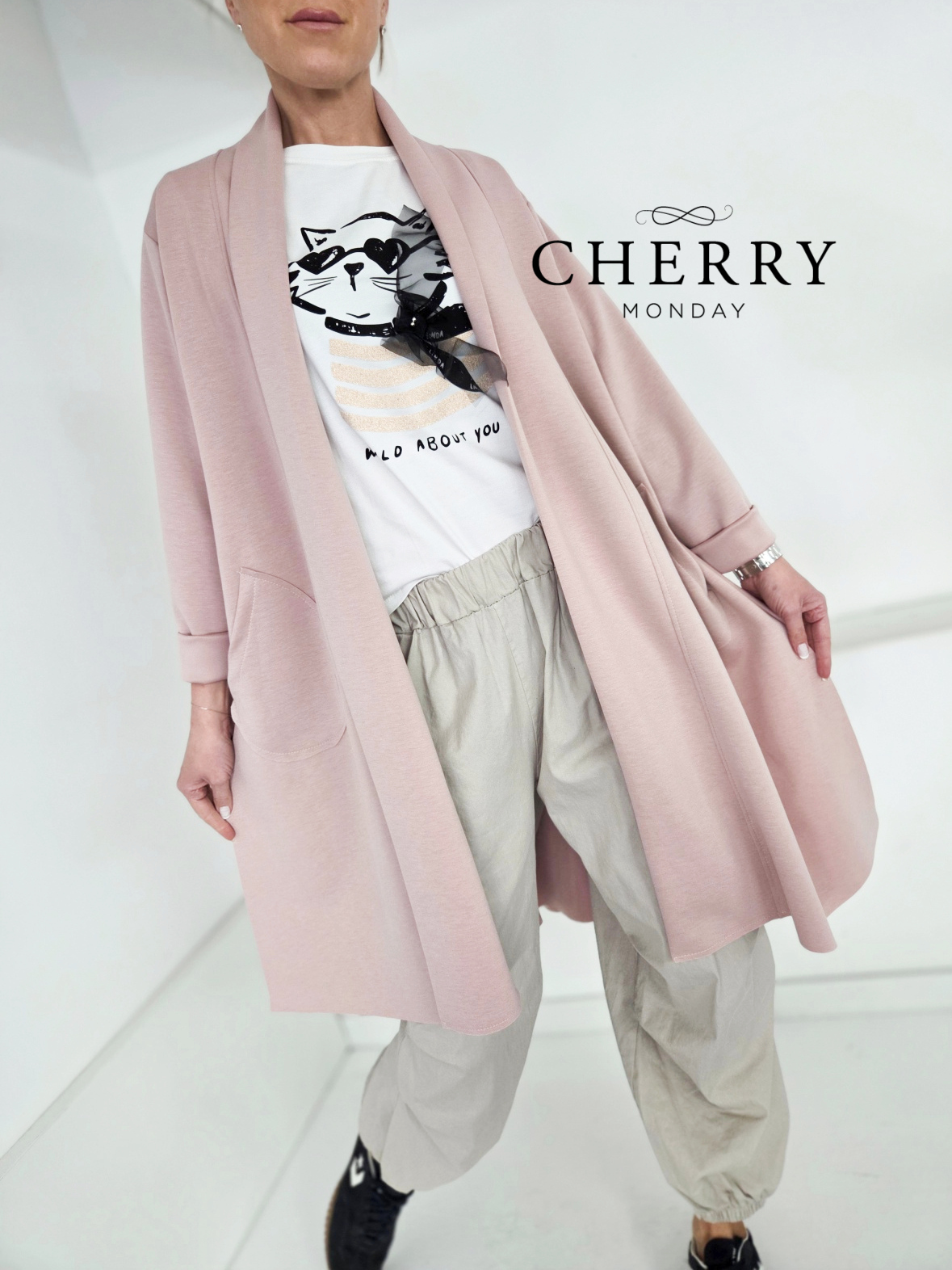 Udobni prehodni plašč