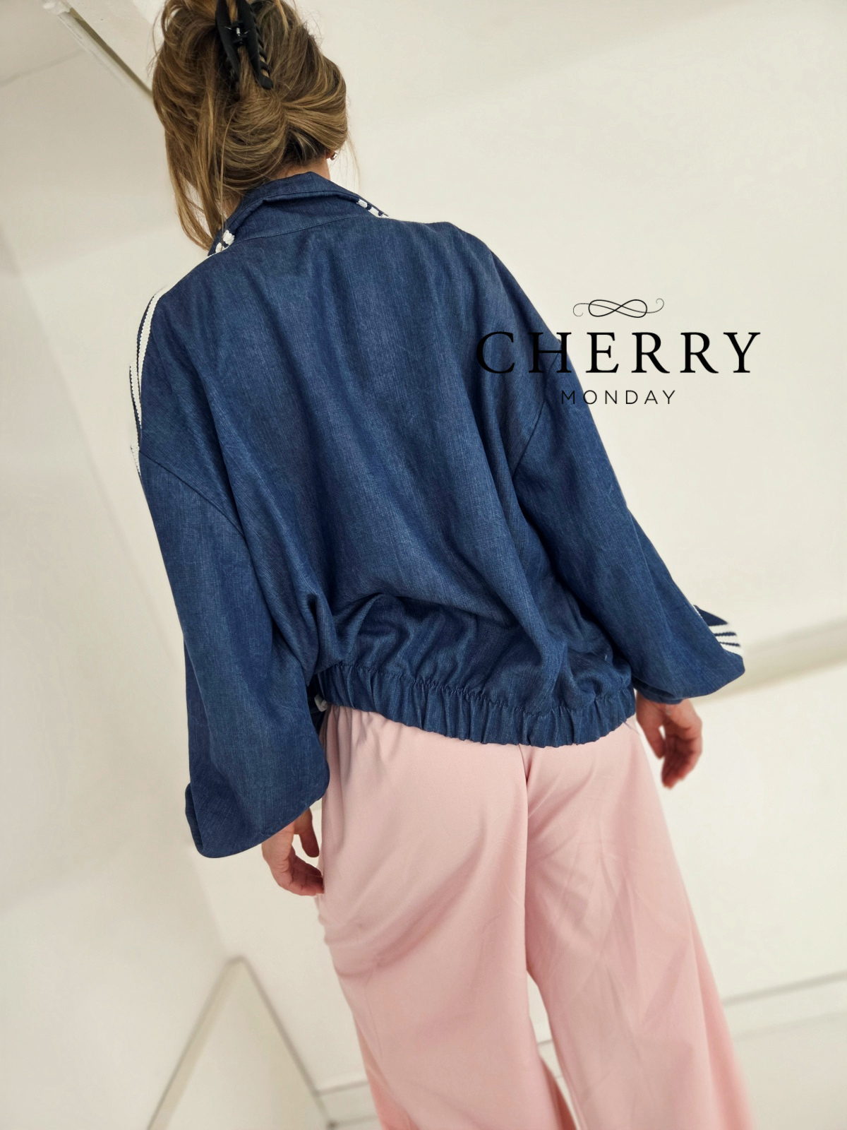 Vrhunska jeans jakna