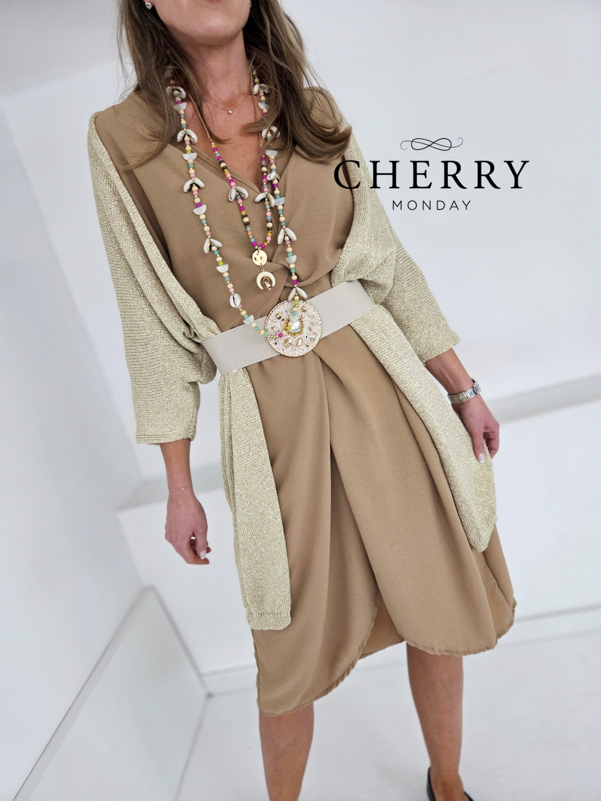 Elastični pas s cirkoni