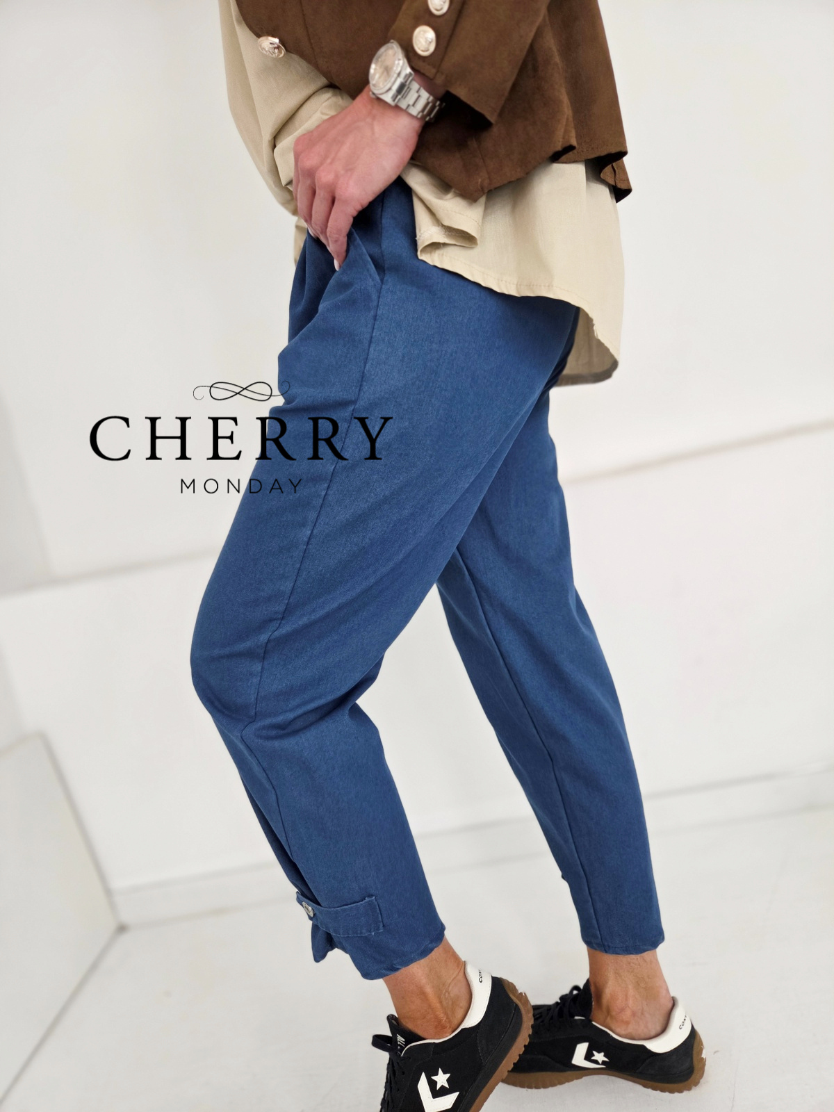 Udobne hlače s pasom