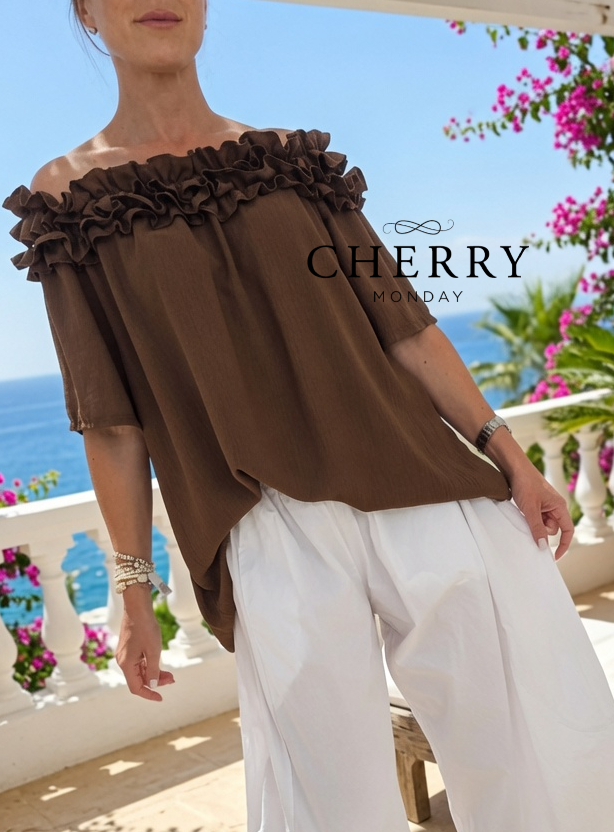 cherry (2) Bluza z bogatimi volančki na ovratniku