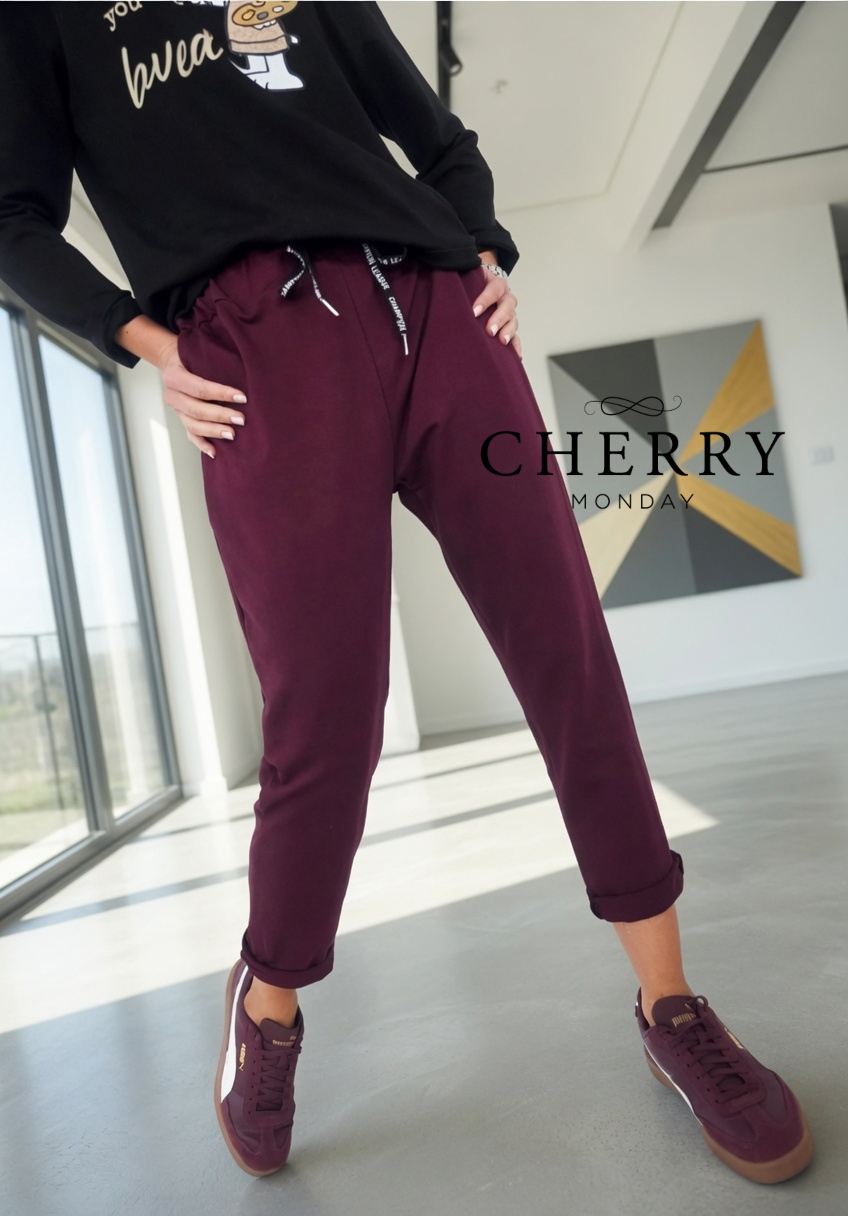 cherry monday9 (3) Plus size hlačna trenirka