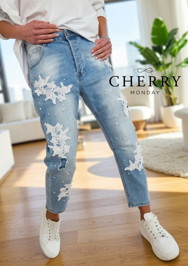 cherrymonday180626 (4) Jeans hlače s čipko in perlicami