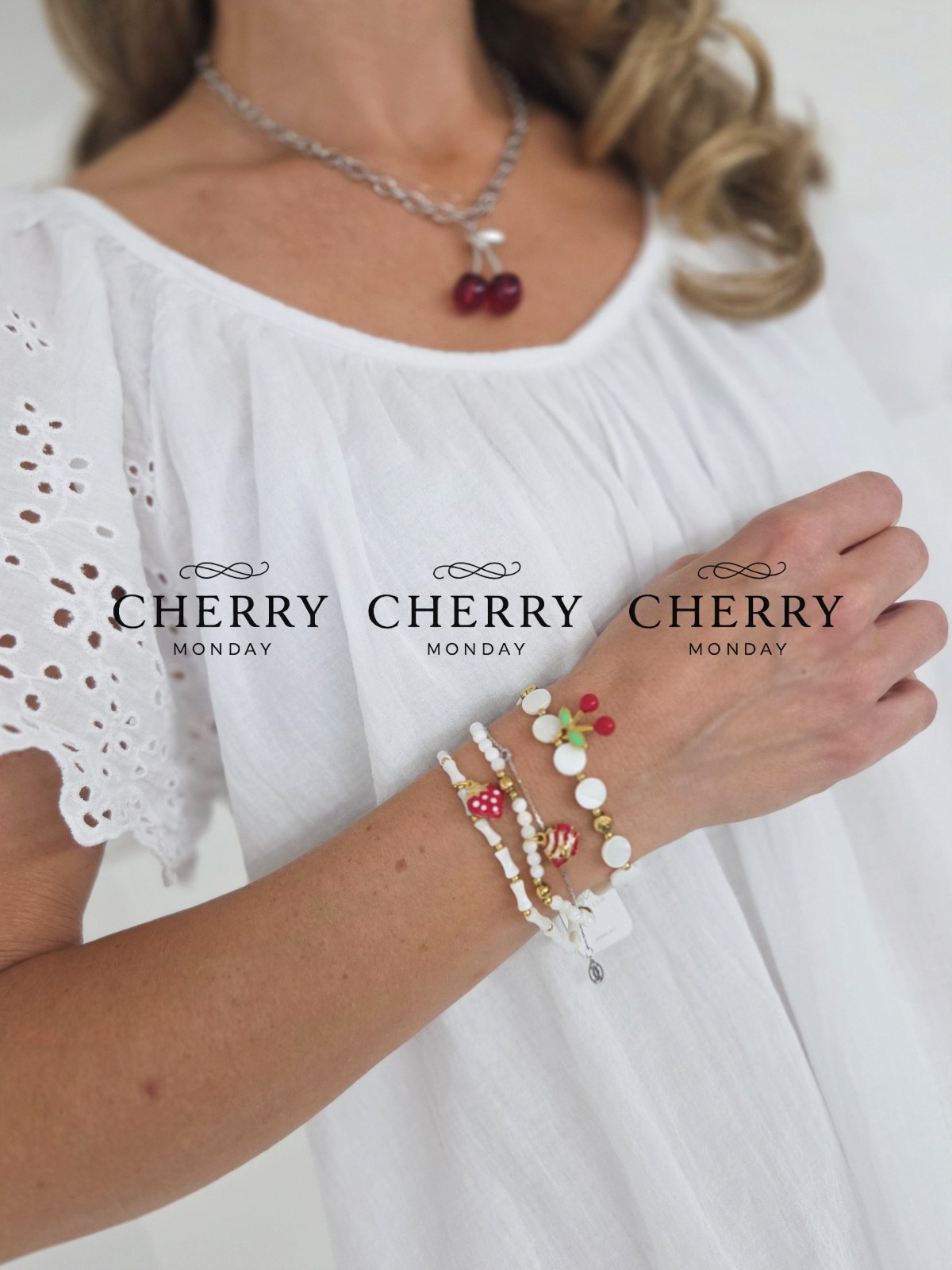Zapestnica Cherry