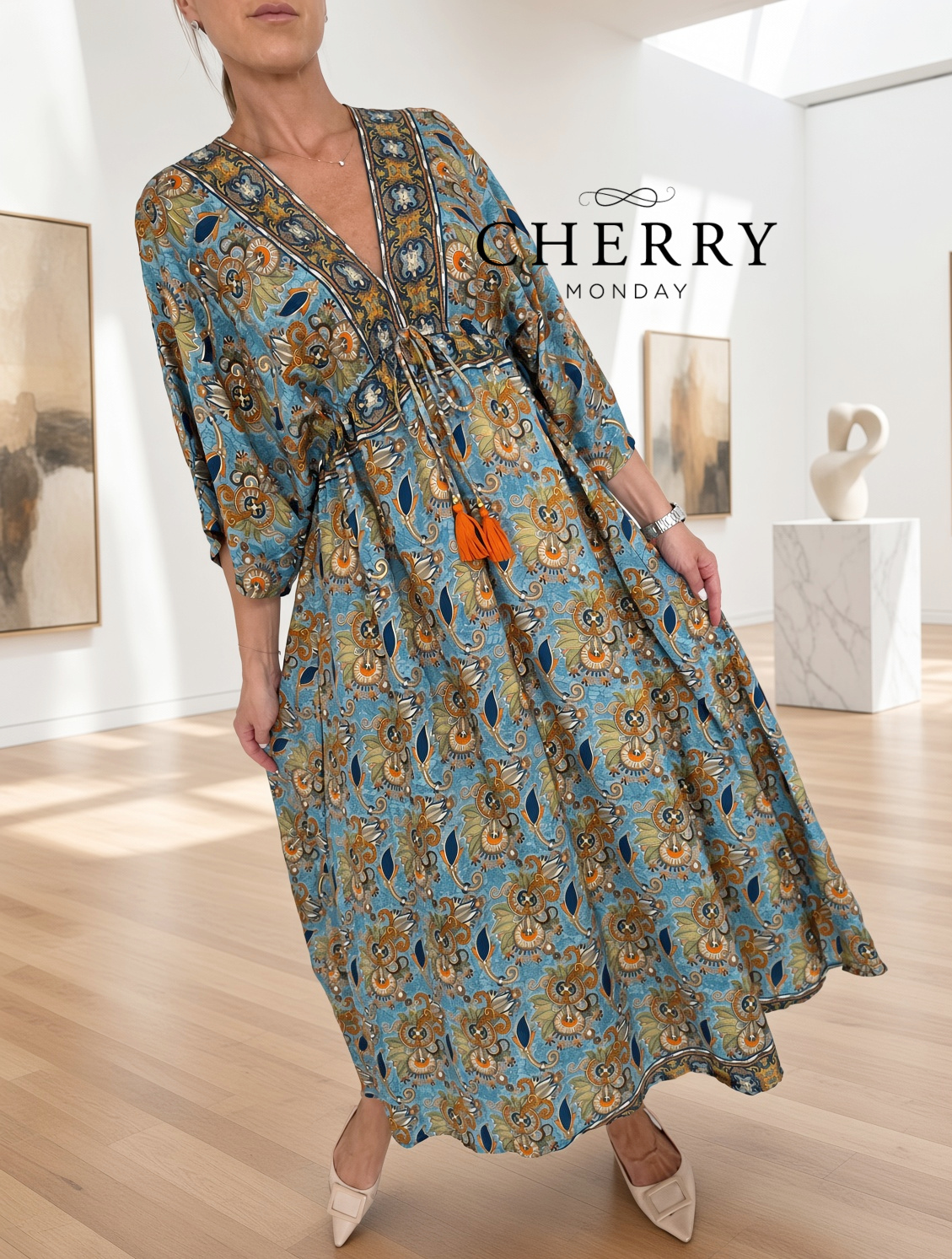 Dolgi kaftan v boho stilu