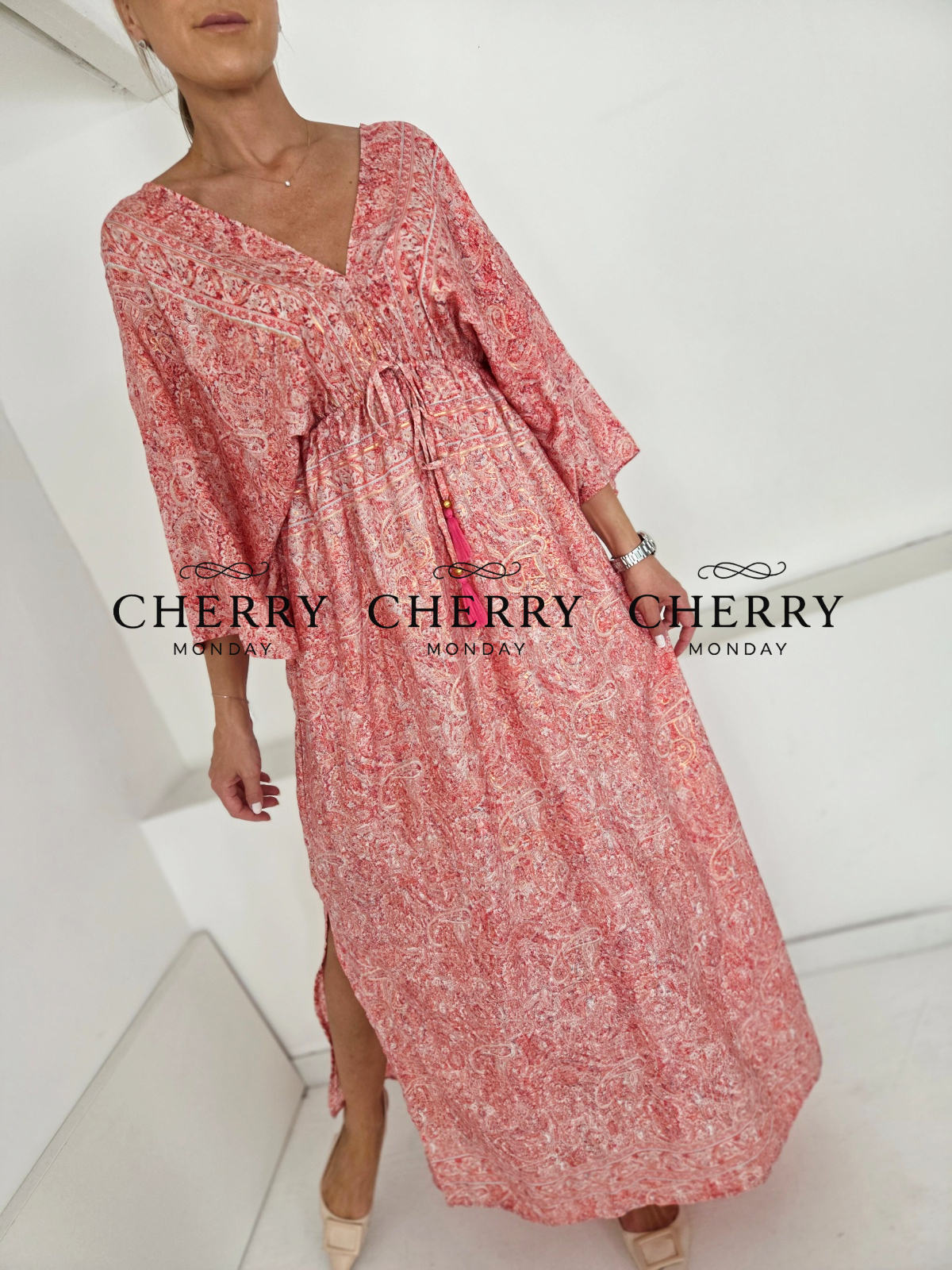 Dolgi kaftan v boho stilu (3) Dolgi kaftan v boho stilu