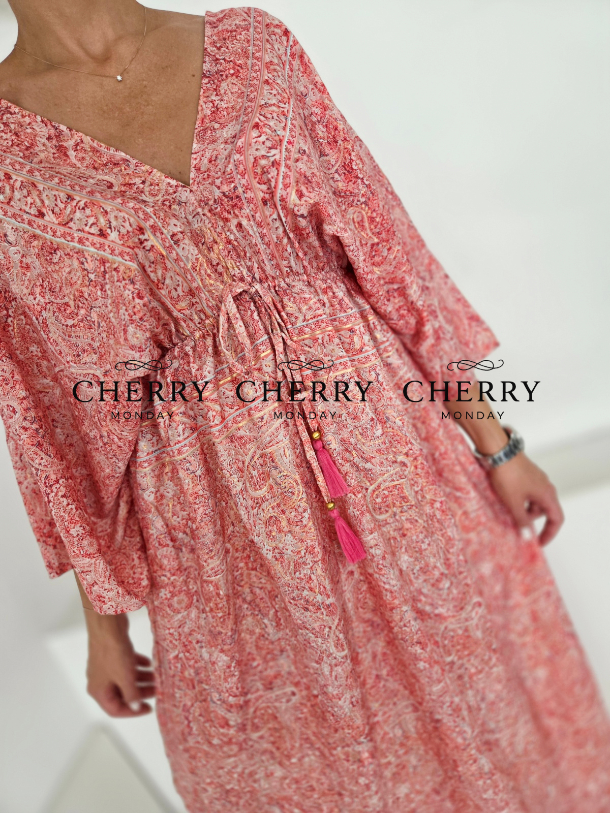 Dolgi kaftan v boho stilu (4) Dolgi kaftan v boho stilu