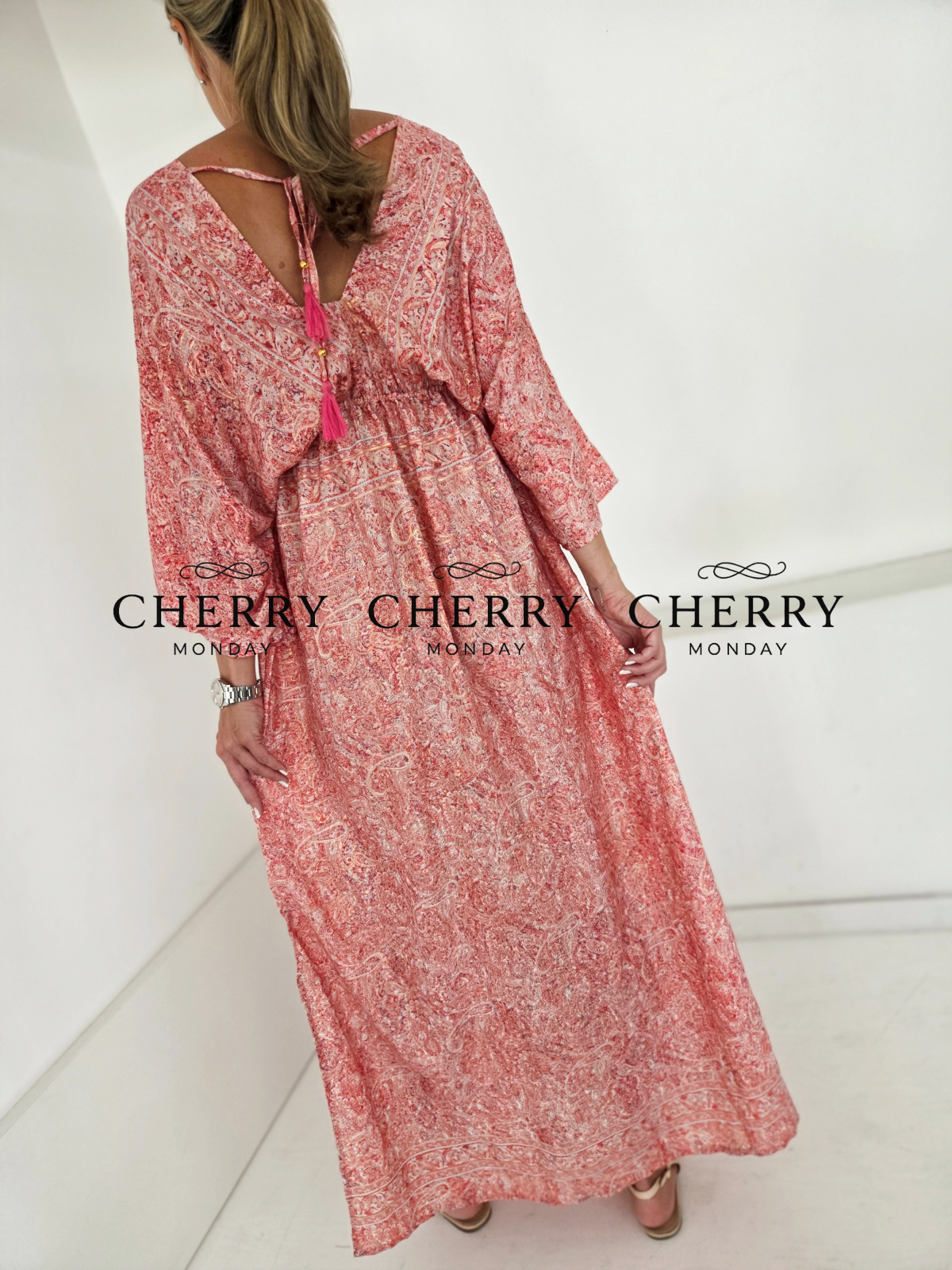 Dolgi kaftan v boho stilu (5) Dolgi kaftan v boho stilu
