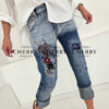Jeans hlace s cvetlicnimi nasitki (21) Jeans hlače s cvetličnimi našitki