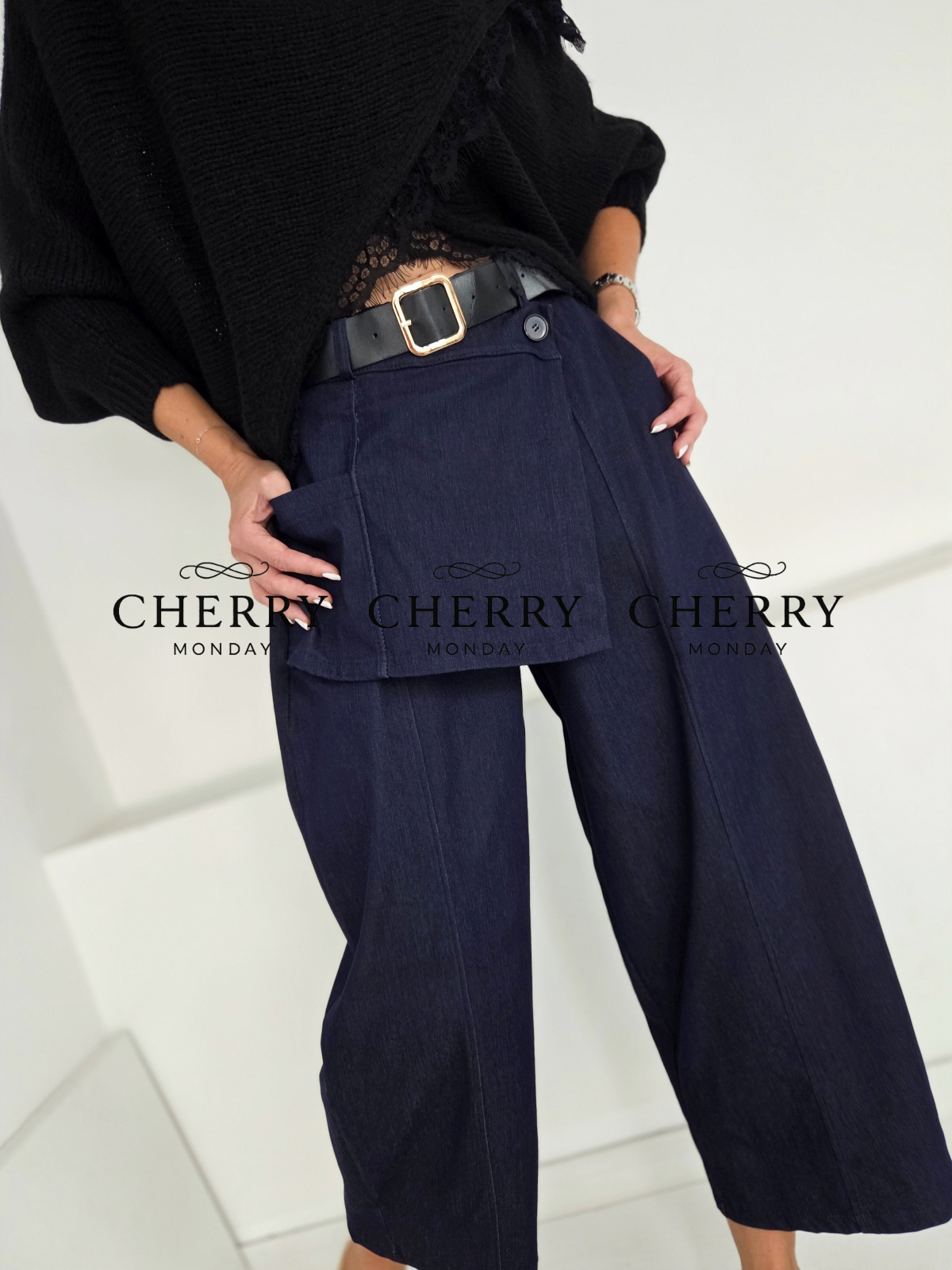 Jeans hlace sirokega kroja (17) Jeans hlače širokega kroja