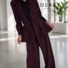 Eleganten plus size komplet hlače in blazer