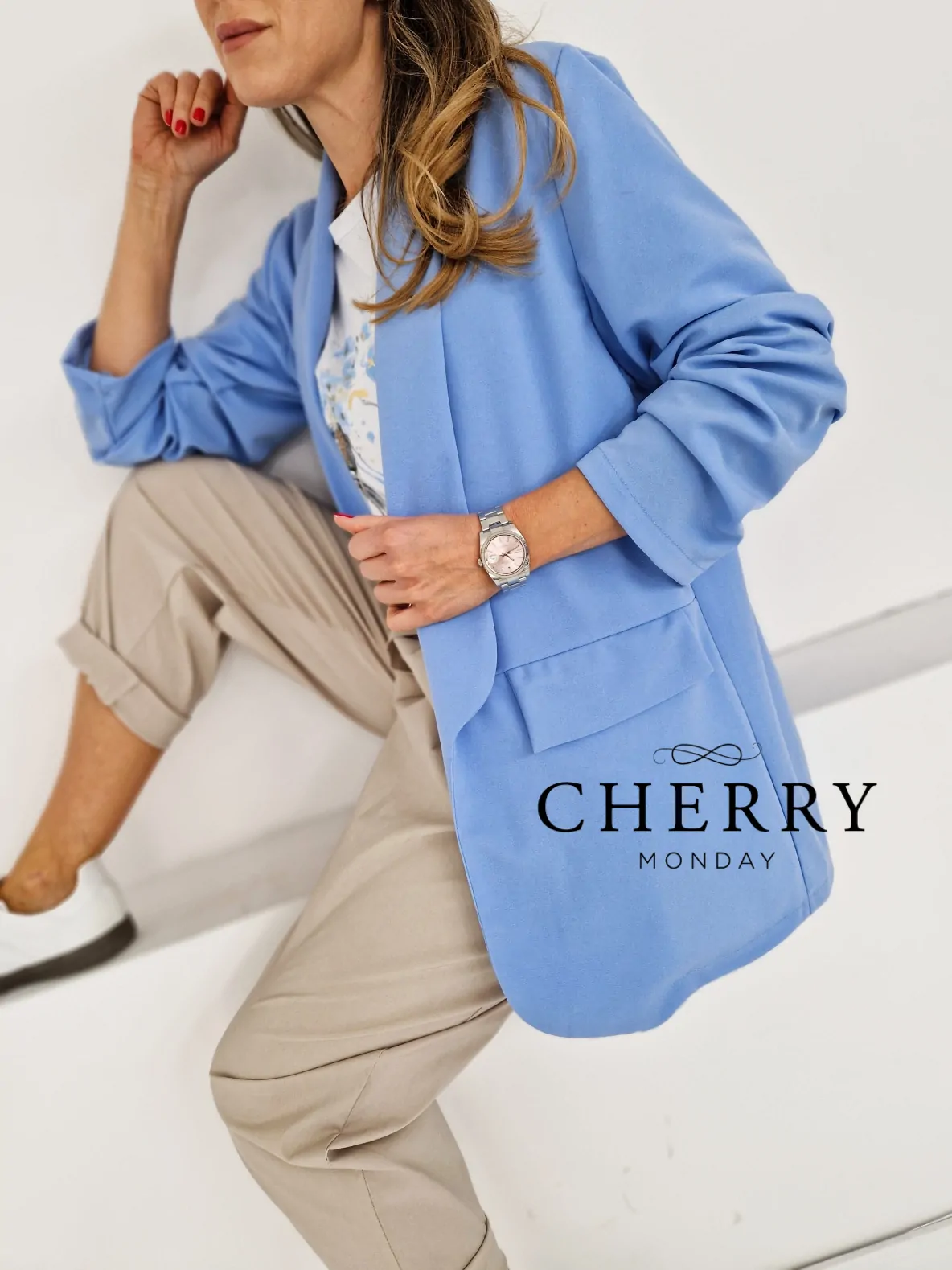 Tanjši blazer - plus size