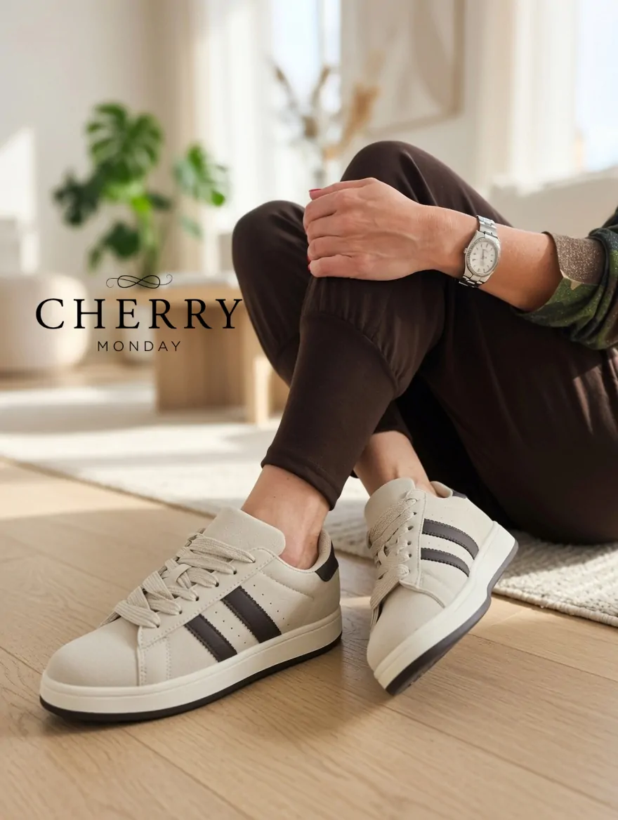 050726 cherrymonday (220) Modne superge z rjavimi detajli velikost 36