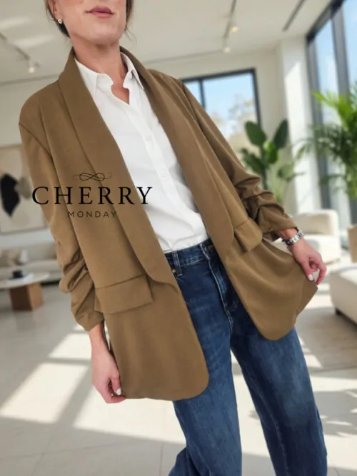 Tanjši blazer - plus size