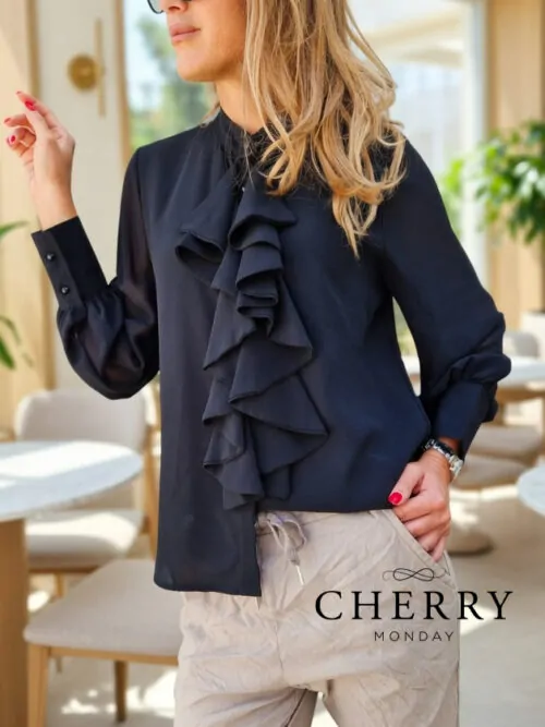 Elegantna bluza z volanom