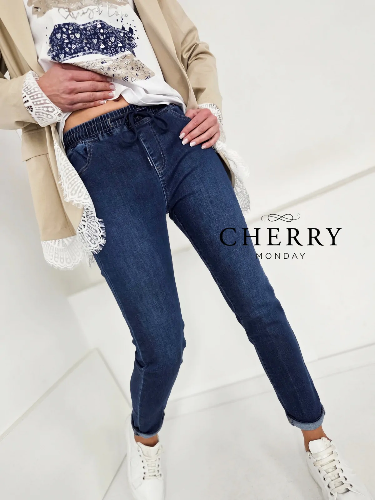 Elasticne jeans hlace z vrvico (2) Elastične jeans hlače z vrvico