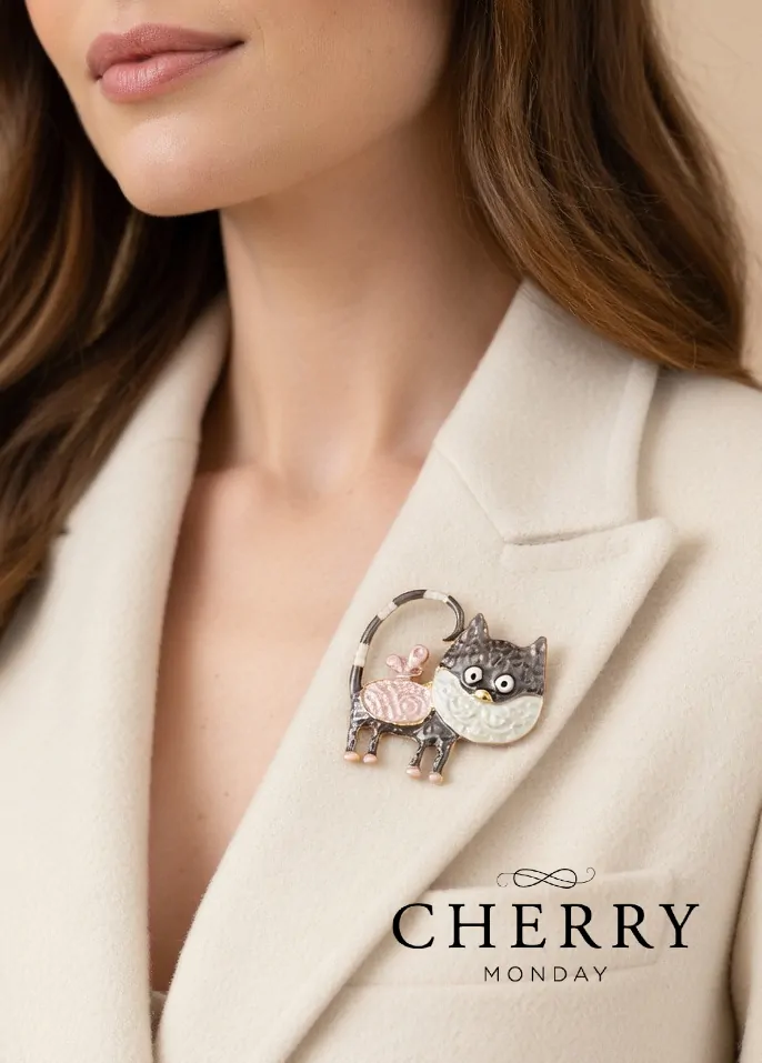 Magnetna broška maček