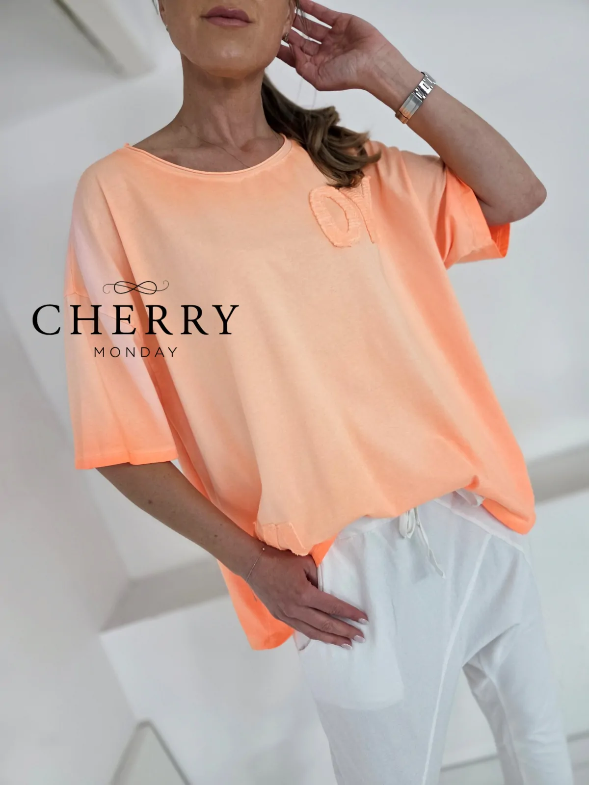 Lahkotna majica s kratkimi rokavi