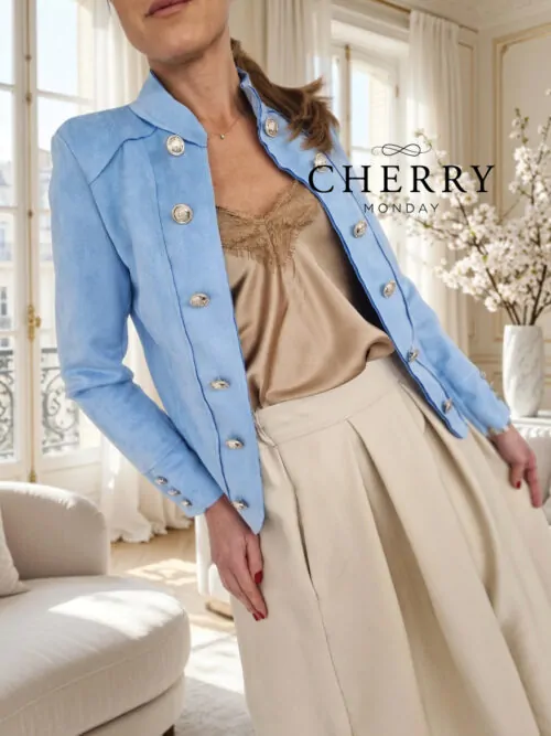 Blazer s srebrnimi gumbi