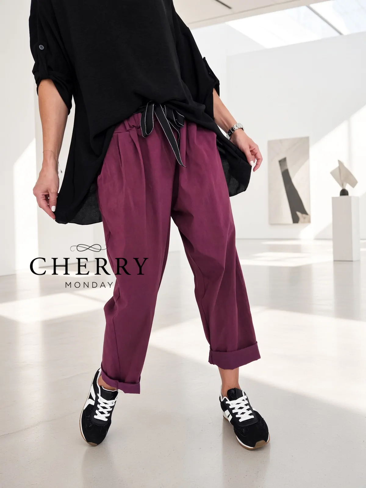 Udobne PLUS SIZE hlače s pasom