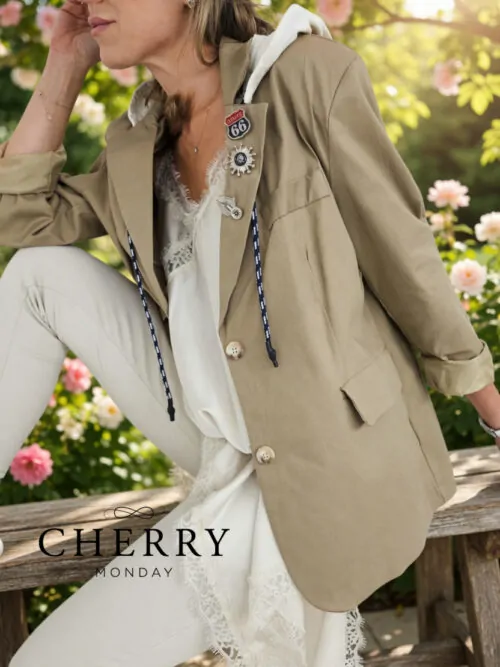 Modni blazer s kapuco