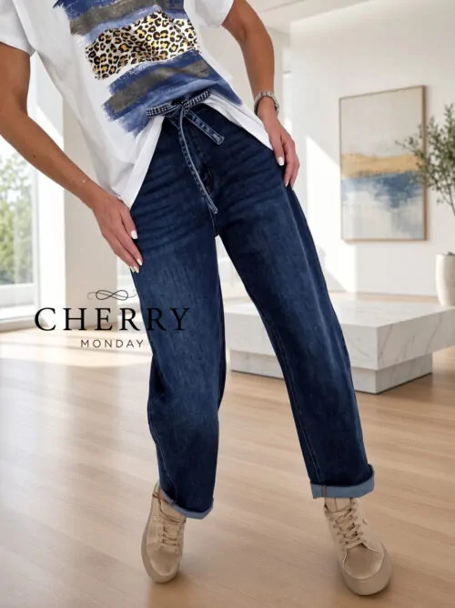 Mehke plus size jeans hlače z dekorativnim pasom